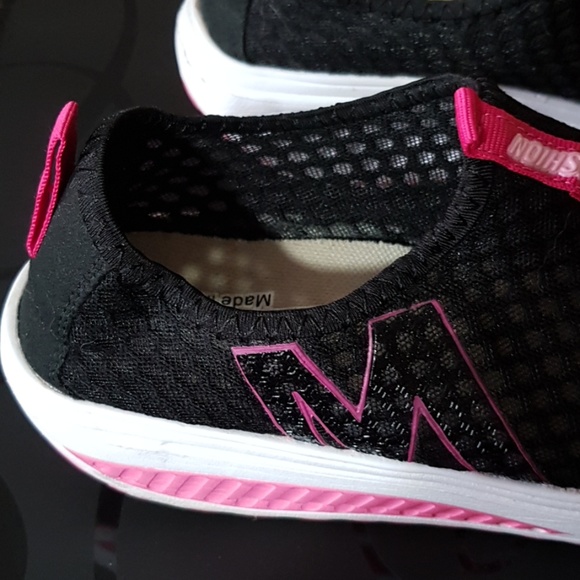 ๐2 FOR $10๐ Mesh Walking Shoe (firm price) - Picture 2 of 4